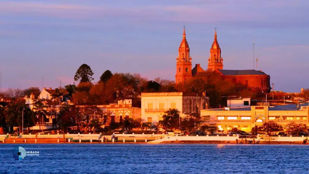 fit_corrientes_esquina_01