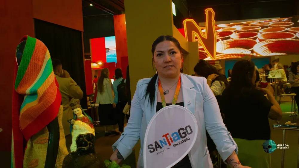 Fit_Santiago_stand_01